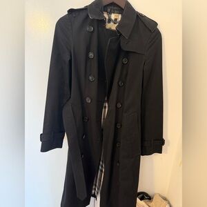 Burberry Sandringham Trench